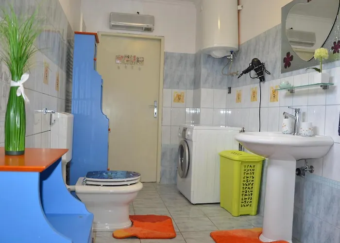 Geraeumige Duplexwohnung Mit Terrasse Und Pool By Interhome Nyaraló