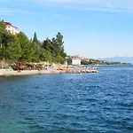 Geraeumige Duplexwohnung Mit Terrasse Und Pool By Interhome Nyaraló Crikvenica
