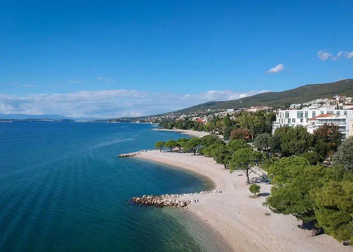 Geraeumige Duplexwohnung Mit Terrasse Und Pool By Interhome Crikvenica